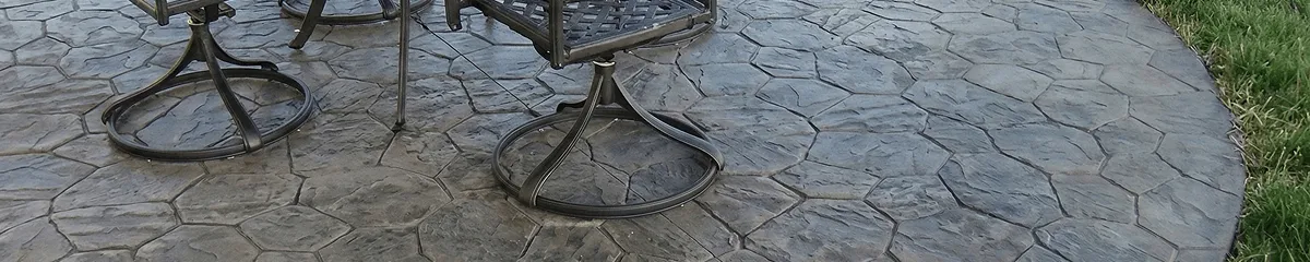 Garden relaxation area with professionally installed stone flooring in Duluth MN